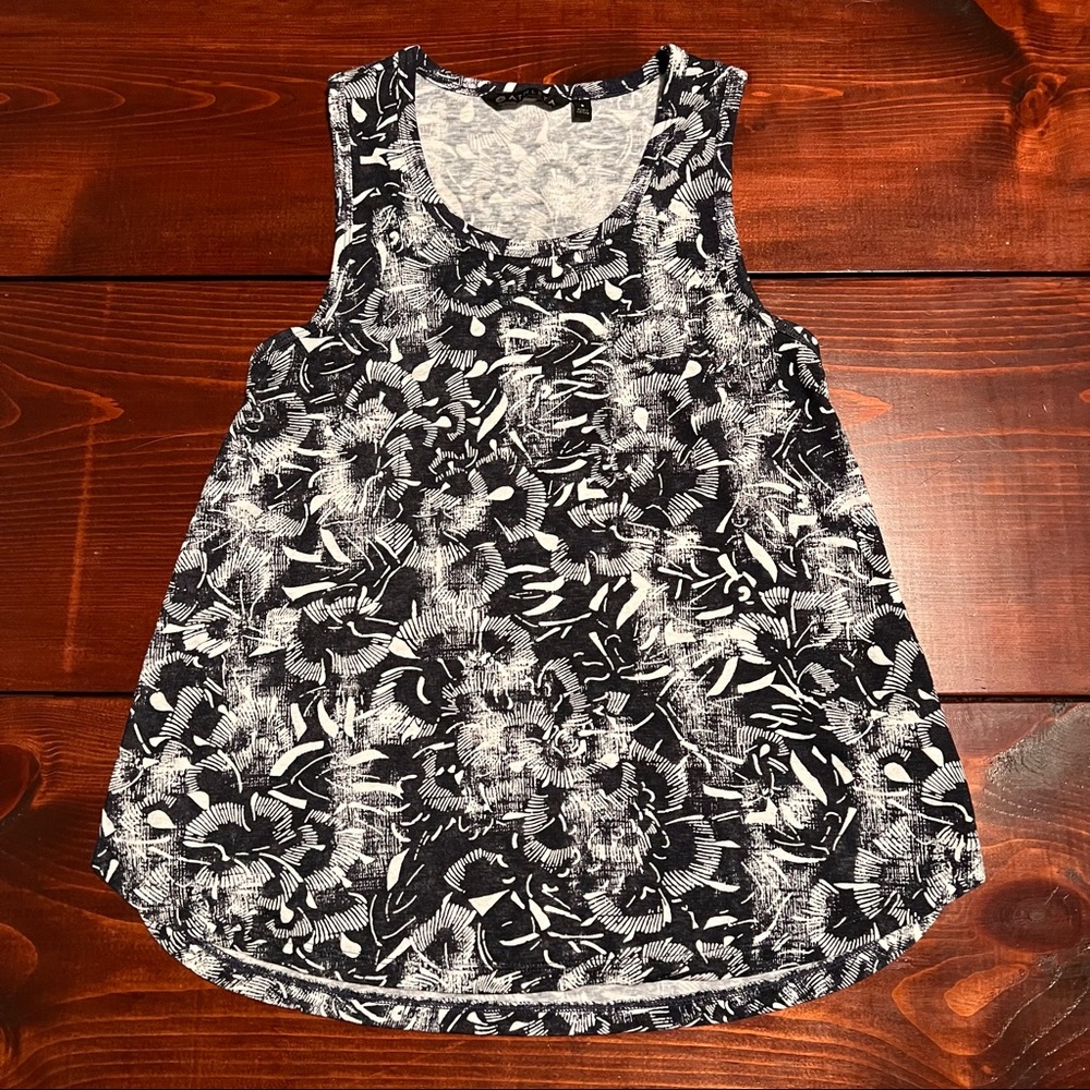 ☀️ Athleta Racerback Tank